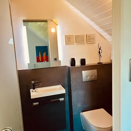 Casa *